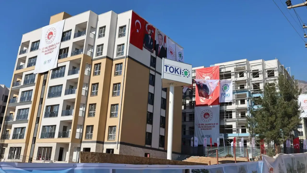 TOKİ, Tuzla Orhanlı'ya 739 yeni sosyal konut inşa edecek