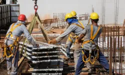 İnşaat sektöründeki ücretli çalışan sayısı 2 milyon kişiye yükseldi