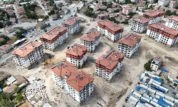 TOKİ Balıkesir'in Ayvalık ilçesinde 389 sosyal konut yapıyor