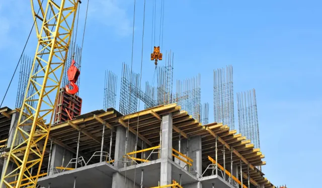 İngiltere inşaat sektöründe kriz çanları: Dev şirketler bir bir iflas ediyor