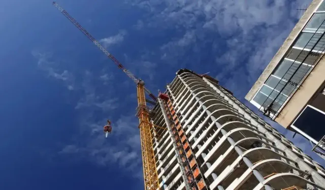 İnşaat sektöründe beklentiler olumsuz: Güven endeksi ekimde %5,3 geriledi