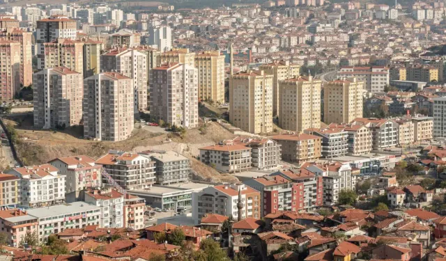 Tayfun Küçükoğlu: “100 Yıl Dayanacak Yapılar İnşa Etmek Zorundayız”