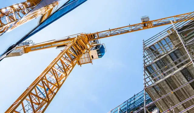 Türk inşaat sektöründen 9 ayda 9,2 milyar dolarlık 128 proje