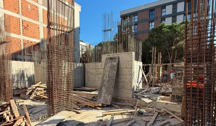 Kolonlarda Kaçlık Demir Kullanılır?