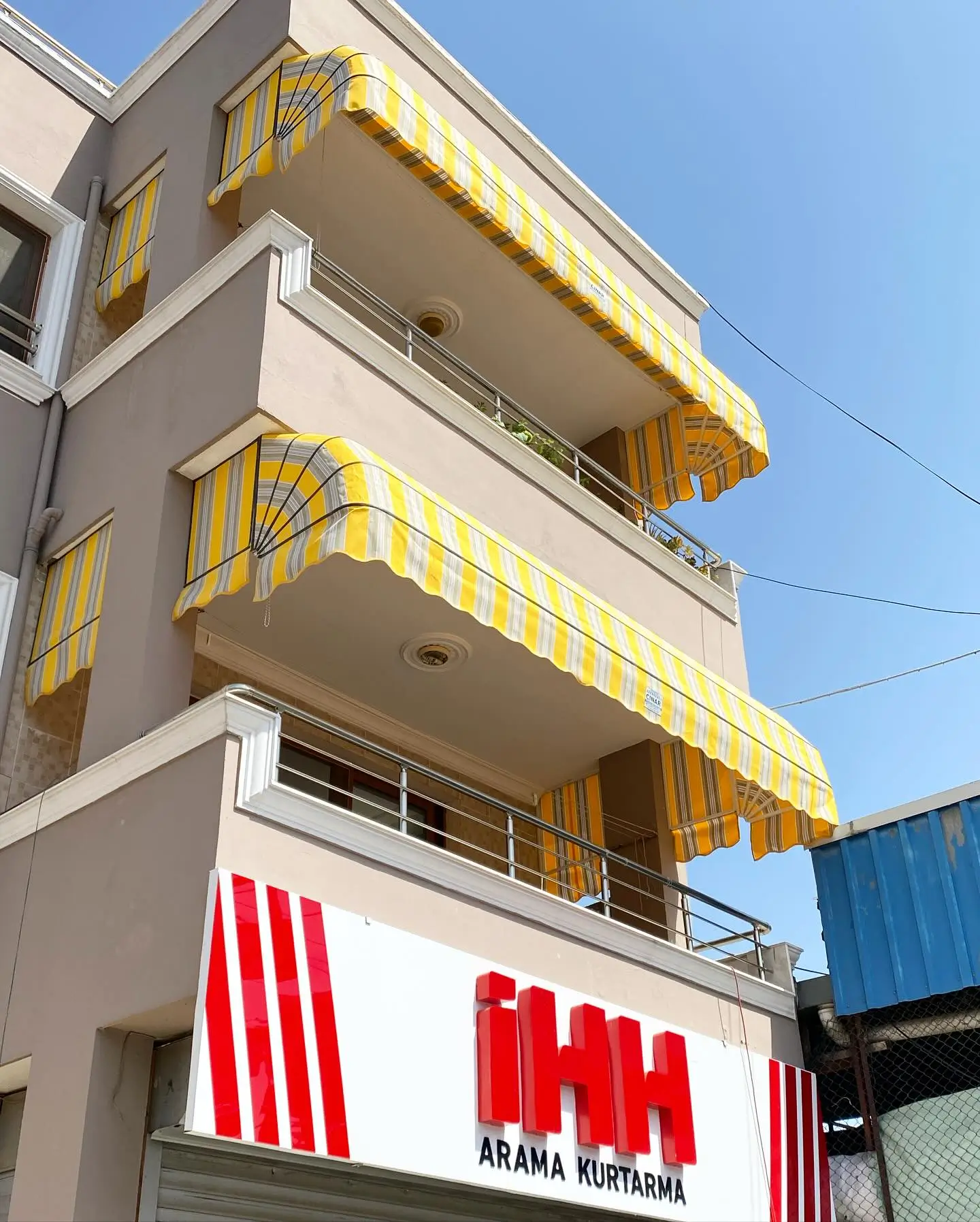 Balkon Tentesi