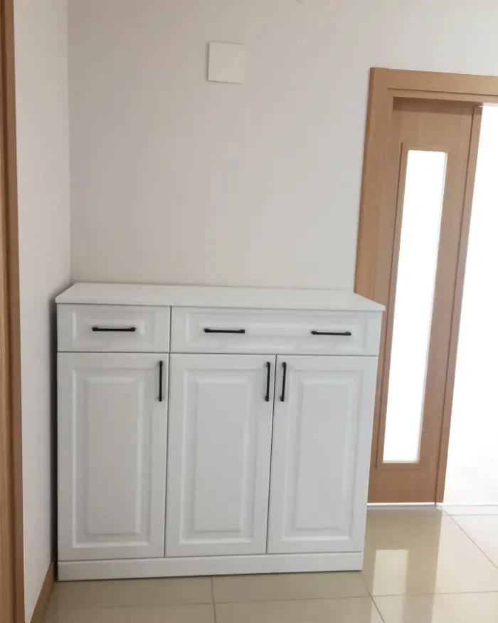 Sabah Sisi Ile Boyanmis Ev