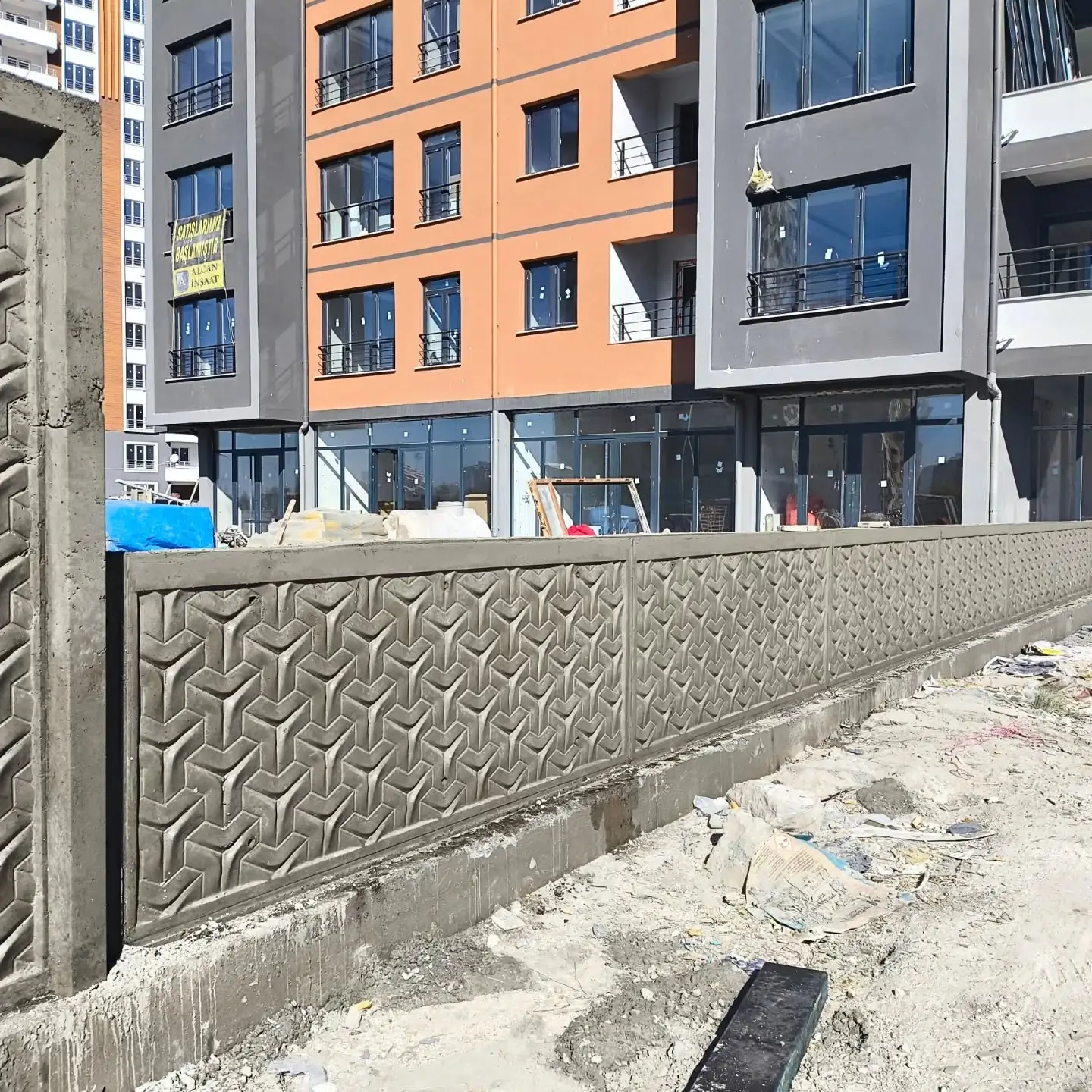 Beton Bahçe Duvarı