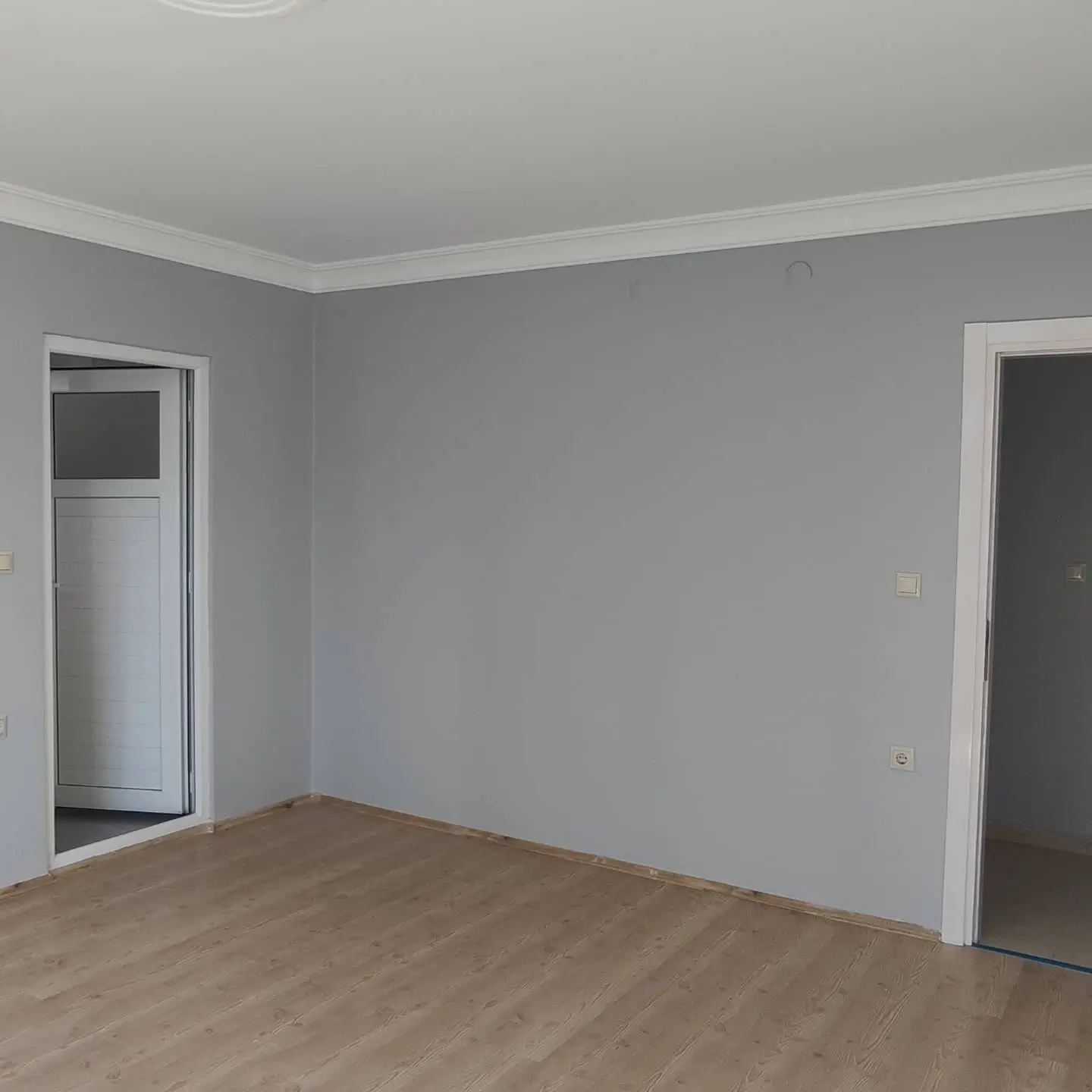 Marshall Gelim Teli Ile Boyanmış Duvarlar